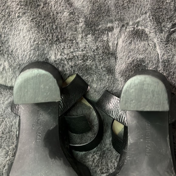 Kenneth Cole block heels - Picture 5 of 6